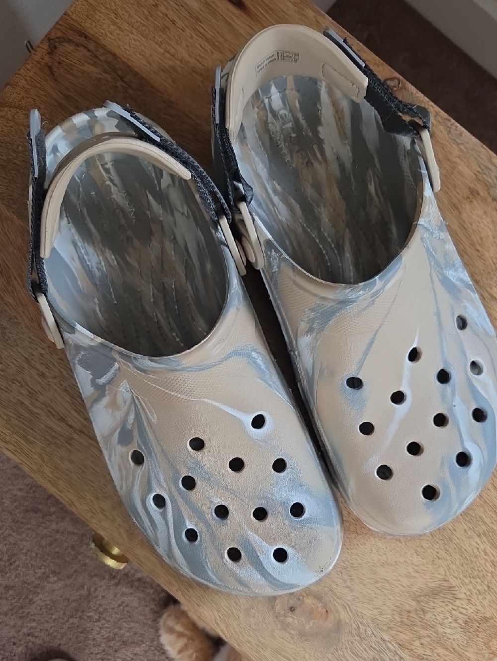 Crocs Classic Clogs Marbled Grey White Unisex M10 W12 – Comfort Slip On